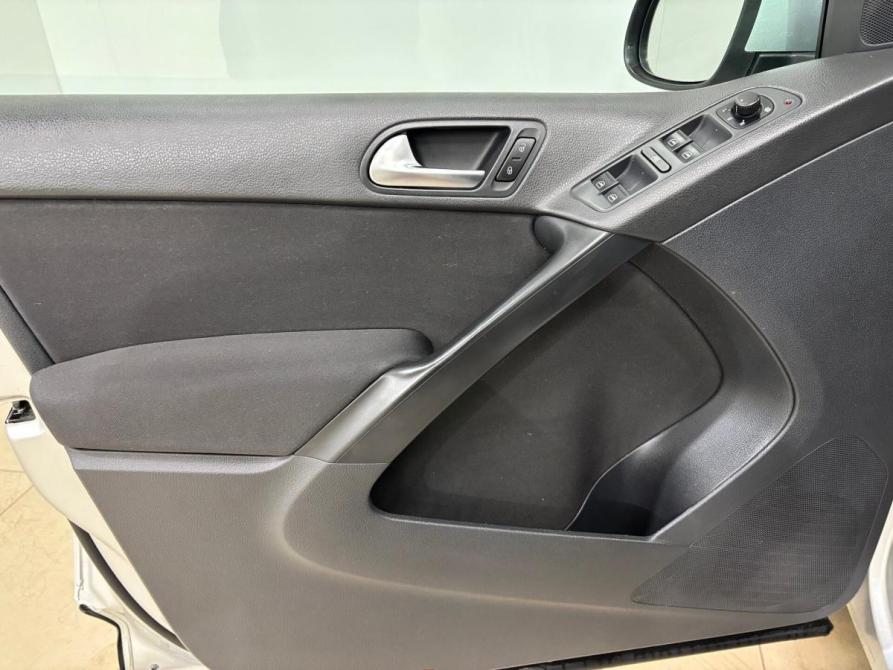 Volkswagen Tiguan I Рестайлинг Альметьевск  - изображение 7