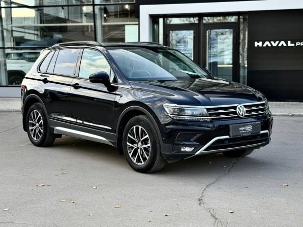 Volkswagen Tiguan II с пробегом 2019 года, цена 2 499 000 рублей, 64240 км, внедорожник, Автокод Объявления