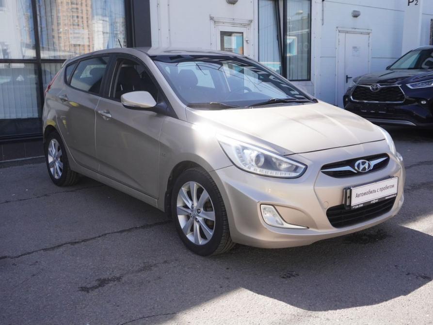 Hyundai Solaris I Москва  - изображение 3
