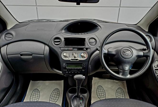 Toyota Vitz I (P10) с пробегом 2003 года, цена 570 000 рублей, 141994 км, хэтчбек, Автокод Объявления
