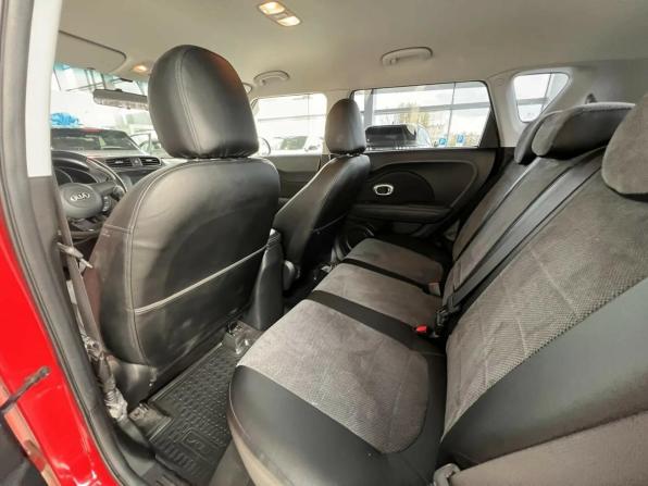 Kia Soul II Рестайлинг с пробегом 2017 года, цена 1 595 000 рублей, 87908 км, хэтчбек, Автокод Объявления