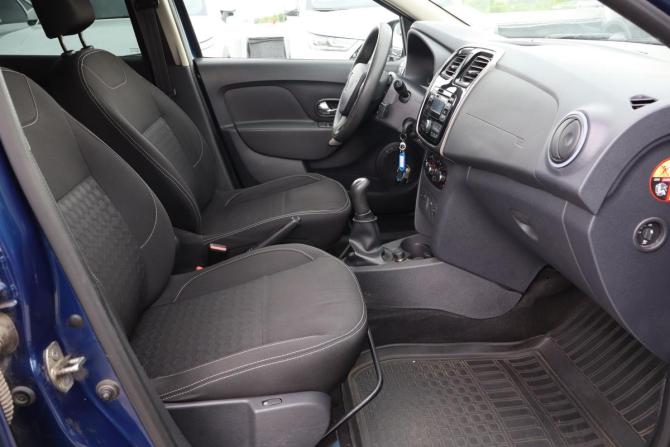 Renault Logan II с пробегом 2014 года, цена 699 000 рублей, 102000 км, седан, Автокод Объявления