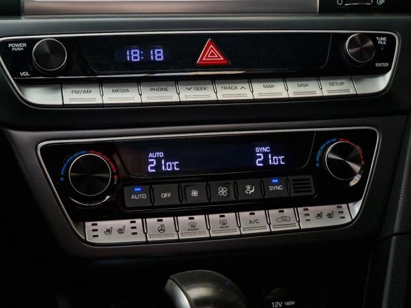 Hyundai Sonata VII (LF) Рестайлинг с пробегом 2018 года, цена 1 849 000 рублей, 99086 км, седан, Автокод Объявления