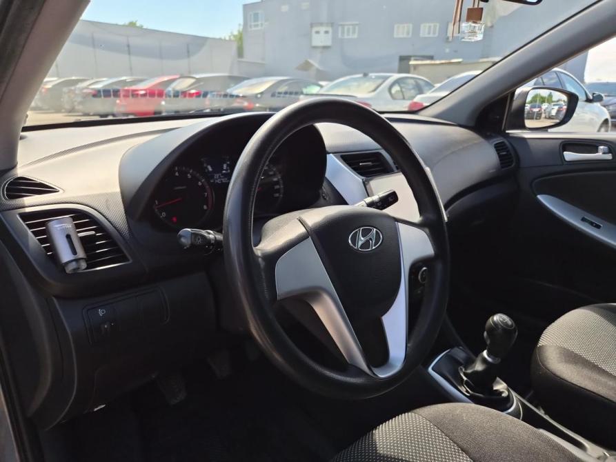 Hyundai Solaris I Саратов  - изображение 23