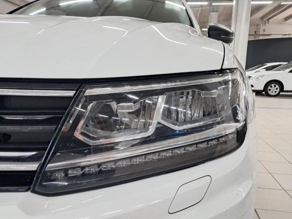 Volkswagen Tiguan II с пробегом 2019 года, цена 2 090 000 рублей, 217679 км, внедорожник, Автокод Объявления