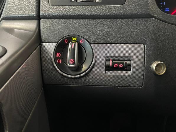 Volkswagen Multivan T5 с пробегом 2007 года, цена 1 299 000 рублей, 374974 км, минивэн, Автокод Объявления