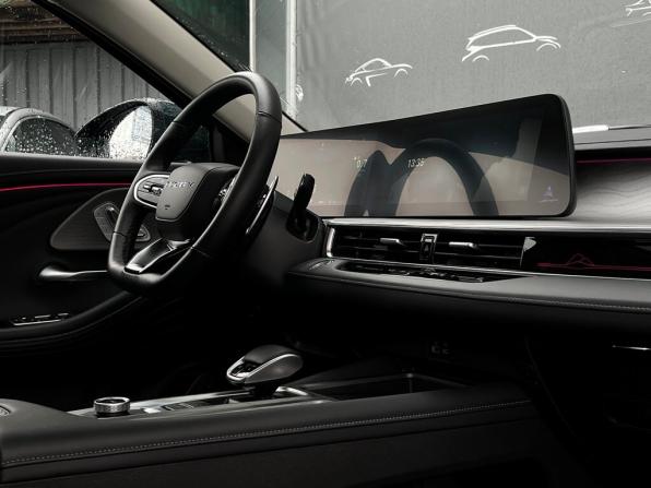 Chery Arrizo 8 с пробегом 2024 года, цена 2 298 400 рублей, 30032 км, седан, Автокод Объявления
