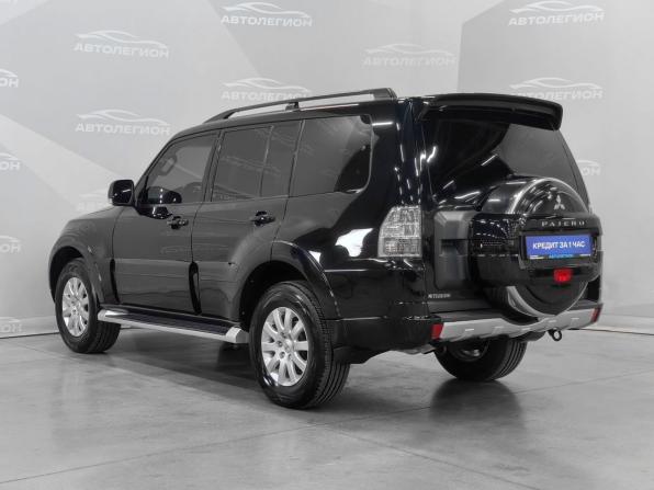 Mitsubishi Pajero IV Рестайлинг 1 с пробегом 2012 года, цена 2 050 000 рублей, 196250 км, внедорожник, Автокод Объявления