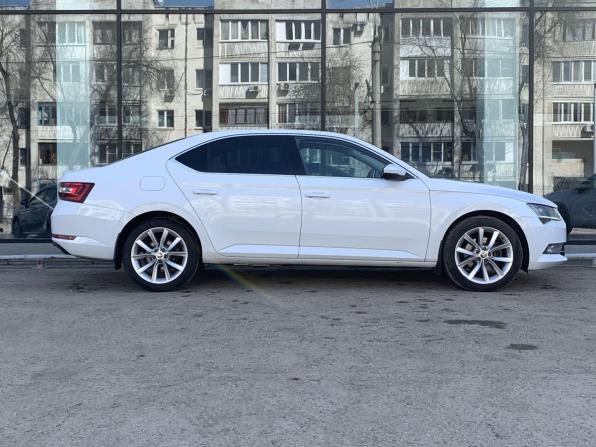 Skoda Superb III с пробегом 2017 года, цена 1 820 000 рублей, 145119 км, лифтбек, Автокод Объявления