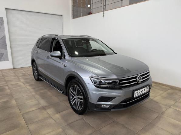 Volkswagen Tiguan II с пробегом 2020 года, цена 3 100 000 рублей, 146992 км, внедорожник, Автокод Объявления