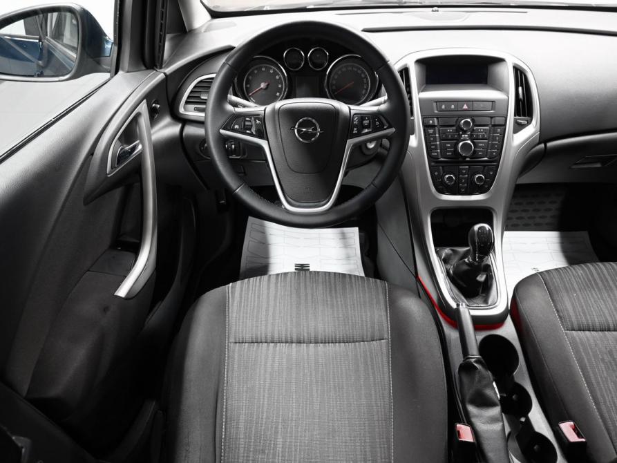 Opel Astra J Тверь  - изображение 11