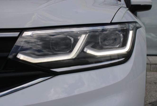 Volkswagen Tiguan II Рестайлинг с пробегом 2021 года, цена 2 860 000 рублей, 56293 км, внедорожник, Автокод Объявления