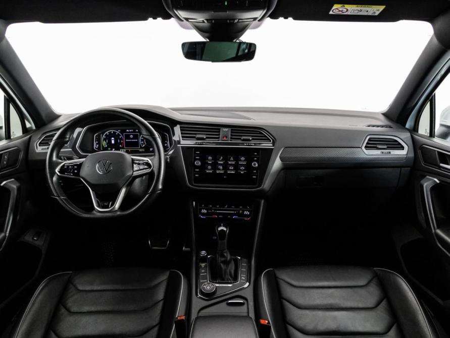 Volkswagen Tiguan II Рестайлинг Санкт-Петербург  - изображение 13