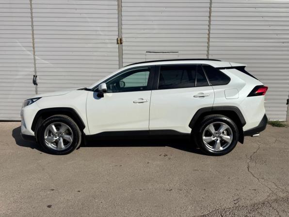 Toyota RAV4 V (XA50) с пробегом 2021 года, цена 3 100 000 рублей, 48084 км, внедорожник, Автокод Объявления