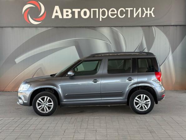 Skoda Yeti I Рестайлинг с пробегом 2018 года, цена 1 470 000 рублей, 97661 км, внедорожник, Автокод Объявления