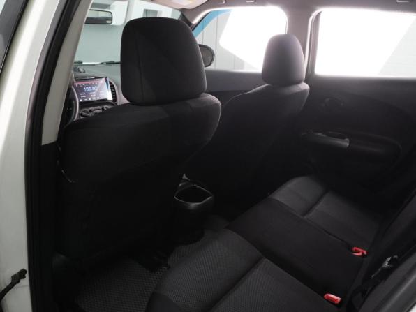 Nissan Juke I с пробегом 2014 года, цена 1 049 000 рублей, 121157 км, внедорожник, Автокод Объявления