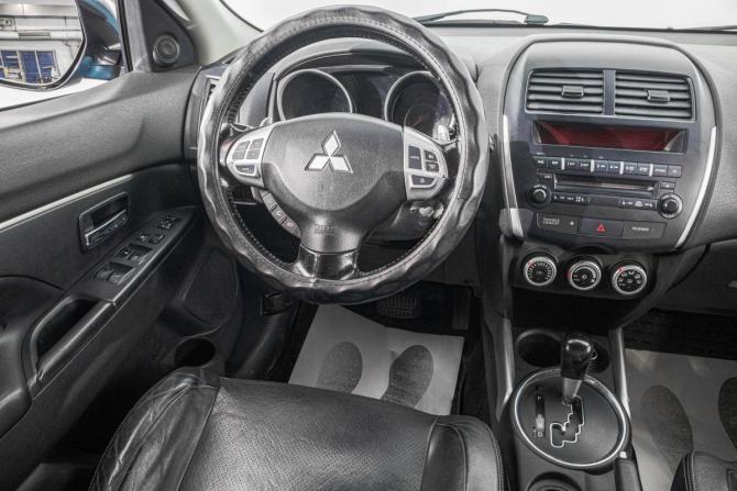 Mitsubishi ASX I с пробегом 2010 года, цена 1 099 000 рублей, 195000 км, внедорожник, Автокод Объявления