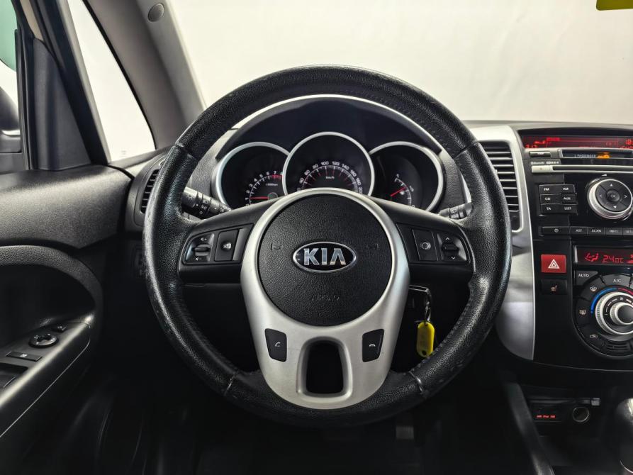 Kia Venga I Санкт-Петербург  - изображение 12