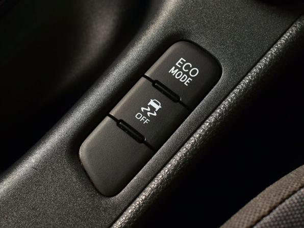 Toyota Yaris IV с пробегом 2021 года, цена 1 085 995 рублей, 95537 км, хэтчбек, Автокод Объявления