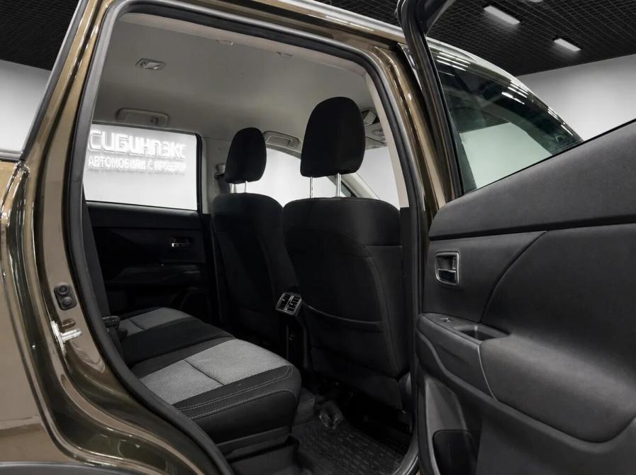Mitsubishi Outlander III Рестайлинг 3 Кемерово  - изображение 13