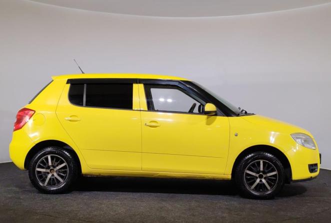 Skoda Fabia II с пробегом 2010 года, цена 420 000 рублей, 173536 км, хэтчбек, Автокод Объявления