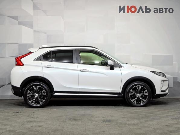 Mitsubishi Eclipse Cross I с пробегом 2018 года, цена 2 080 000 рублей, 46254 км, внедорожник, Автокод Объявления