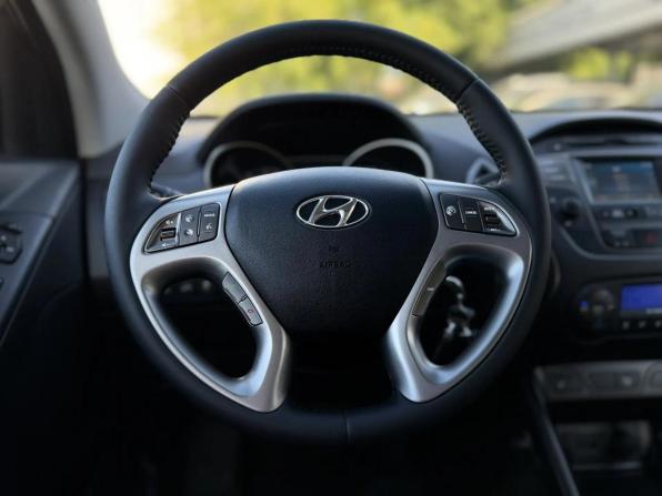 Hyundai ix35 I Рестайлинг с пробегом 2014 года, цена 1 499 000 рублей, 106883 км, внедорожник, Автокод Объявления
