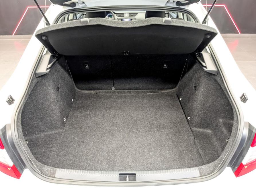 Skoda Octavia III (A7) Рестайлинг Москва  - изображение 10