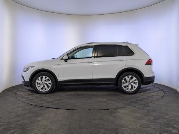 Volkswagen Tiguan II Рестайлинг с пробегом 2021 года, цена 3 635 000 рублей, 61133 км, внедорожник, Автокод Объявления