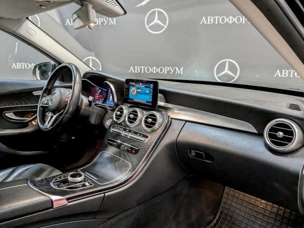 Mercedes-Benz C-Класс IV (W205) Рестайлинг с пробегом 2019 года, цена 2 690 000 рублей, 119971 км, седан, Автокод Объявления