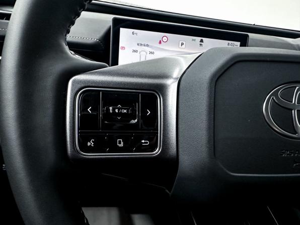 Toyota RAV4 VI (XA60) с пробегом 2025 года, цена 4 099 000 рублей, 15 км, внедорожник, Автокод Объявления