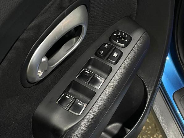 Kia Soul II Рестайлинг с пробегом 2019 года, цена 1 435 000 рублей, 107904 км, хэтчбек, Автокод Объявления