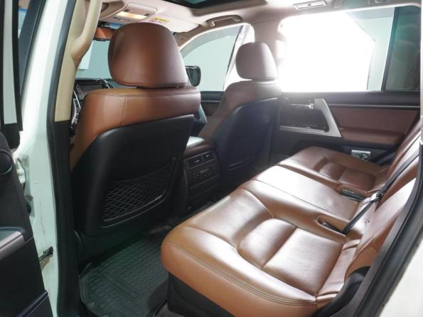 Toyota Land Cruiser 200 Series Рестайлинг 1 с пробегом 2014 года, цена 4 449 000 рублей, 265829 км, внедорожник, Автокод Объявления