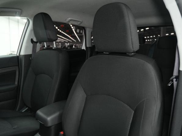 Mitsubishi ASX I Рестайлинг с пробегом 2013 года, цена 1 100 000 рублей, 185574 км, внедорожник, Автокод Объявления