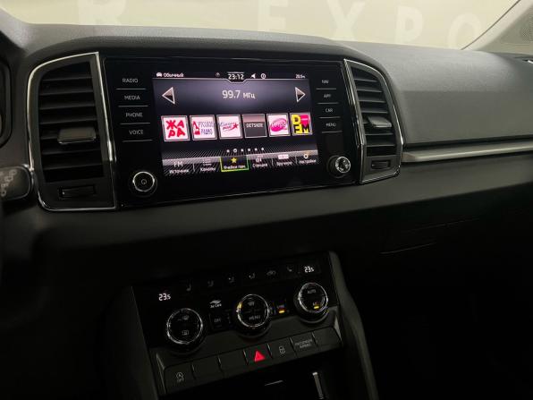 Skoda Karoq I с пробегом 2021 года, цена 2 250 000 рублей, 105000 км, внедорожник, Автокод Объявления