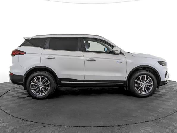 Geely Atlas Pro с пробегом 2024 года, цена 1 995 000 рублей, 44613 км, внедорожник, Автокод Объявления