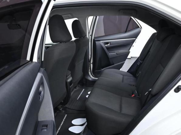 Toyota Corolla XI (E160 E170 E180) с пробегом 2013 года, цена 1 099 000 рублей, 103000 км, седан, Автокод Объявления