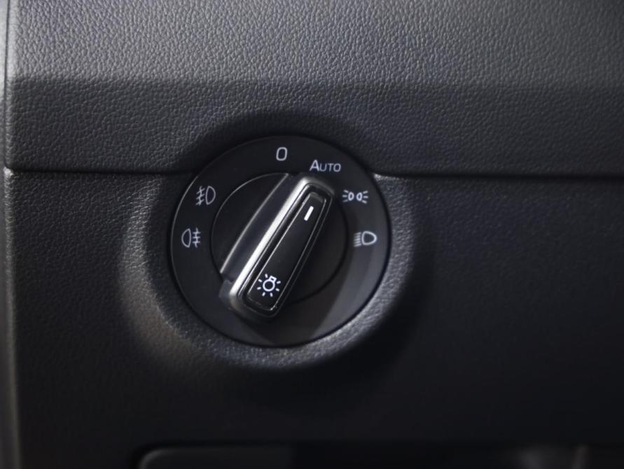 Skoda Octavia III (A7) Рестайлинг Санкт-Петербург  - изображение 12