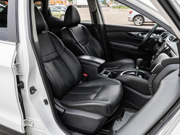 Nissan Qashqai II с пробегом 2016 года, цена 1 597 000 рублей, 125136 км, внедорожник, Автокод Объявления