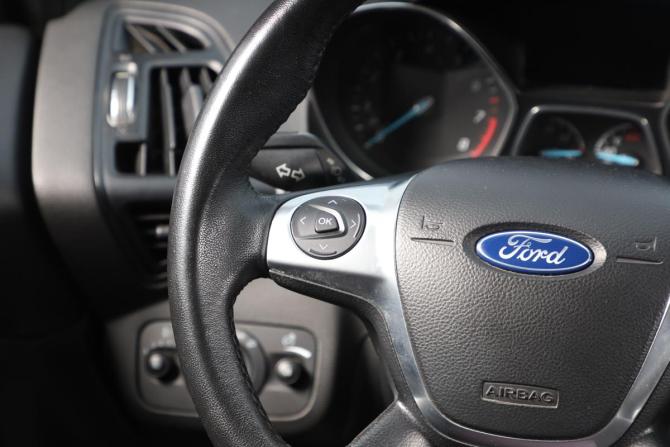 Ford Kuga II с пробегом 2013 года, цена 1 099 000 рублей, 175000 км, внедорожник, Автокод Объявления