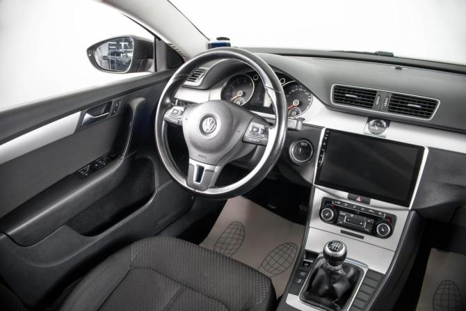 Volkswagen Passat B7 с пробегом 2011 года, цена 779 000 рублей, 194523 км, седан, Автокод Объявления