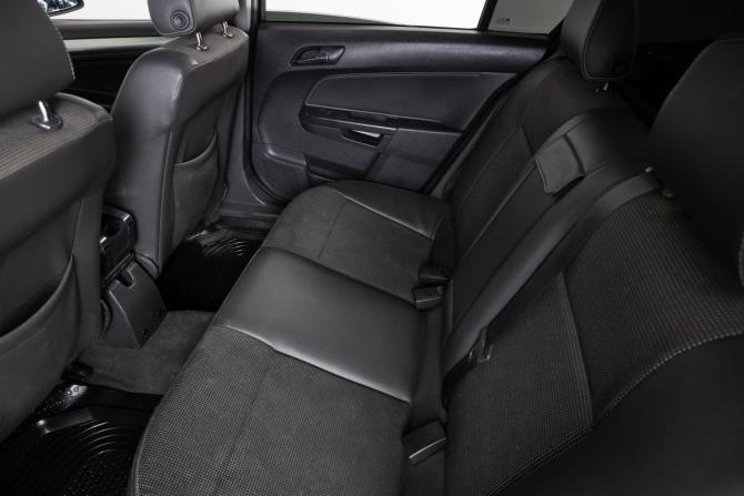 Opel Astra H Рестайлинг с пробегом 2010 года, цена 639 000 рублей, 245000 км, седан, Автокод Объявления