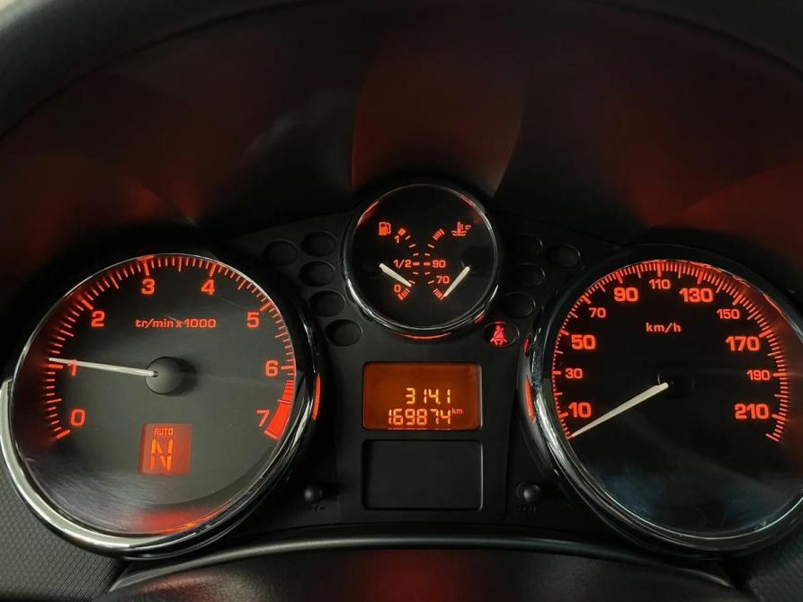 Peugeot 207 I Москва  - изображение 14