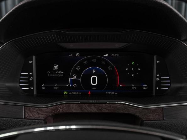 Skoda Superb III с пробегом 2015 года, цена 1 599 000 рублей, 177587 км, лифтбек, Автокод Объявления