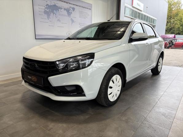 Lada (ВАЗ) Vesta I с пробегом 2017 года, цена 781 200 рублей, 95893 км, седан, Автокод Объявления