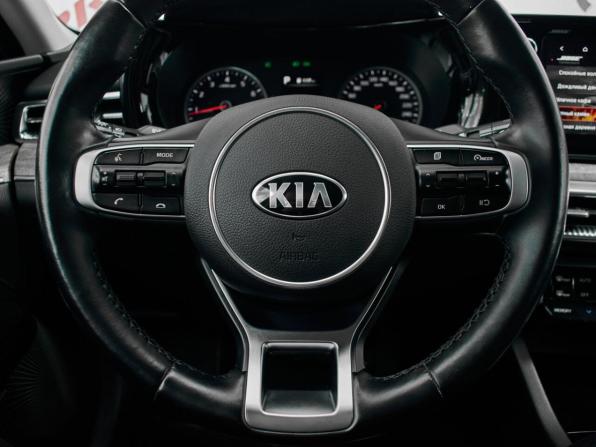 Kia K5 III с пробегом 2021 года, цена 2 335 000 рублей, 79606 км, седан, Автокод Объявления