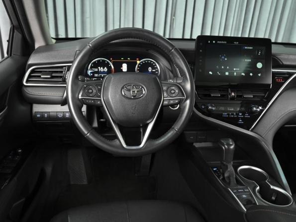 Toyota Camry VIII (XV70) Рестайлинг с пробегом 2023 года, цена 3 509 000 рублей, 59784 км, седан, Автокод Объявления