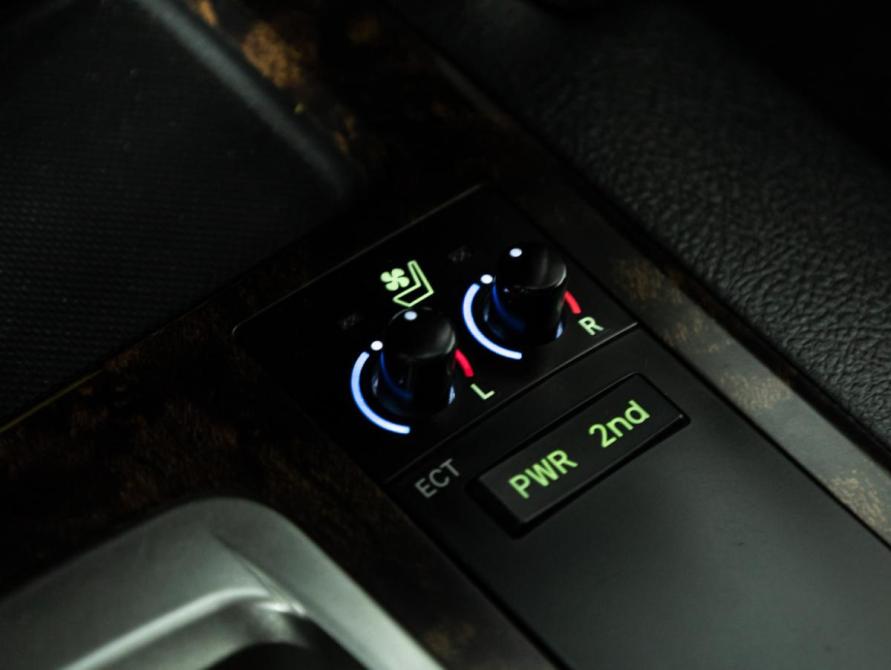 Toyota Land Cruiser 200 Series Рестайлинг 1 Санкт-Петербург  - изображение 23