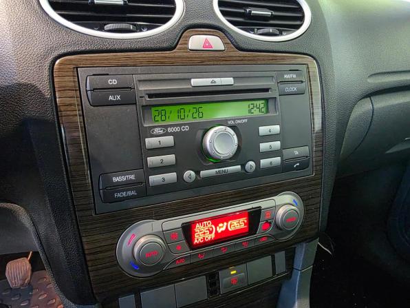 Ford Focus II Рестайлинг с пробегом 2008 года, цена 421 000 рублей, 297385 км, седан, Автокод Объявления