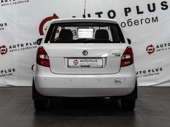 Skoda Fabia II Рестайлинг с пробегом 2010 года, цена 670 000 рублей, 248173 км, хэтчбек, Автокод Объявления